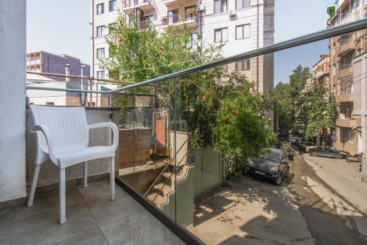 Hotel "Elesa Wera" Tbilissi Extérieur photo